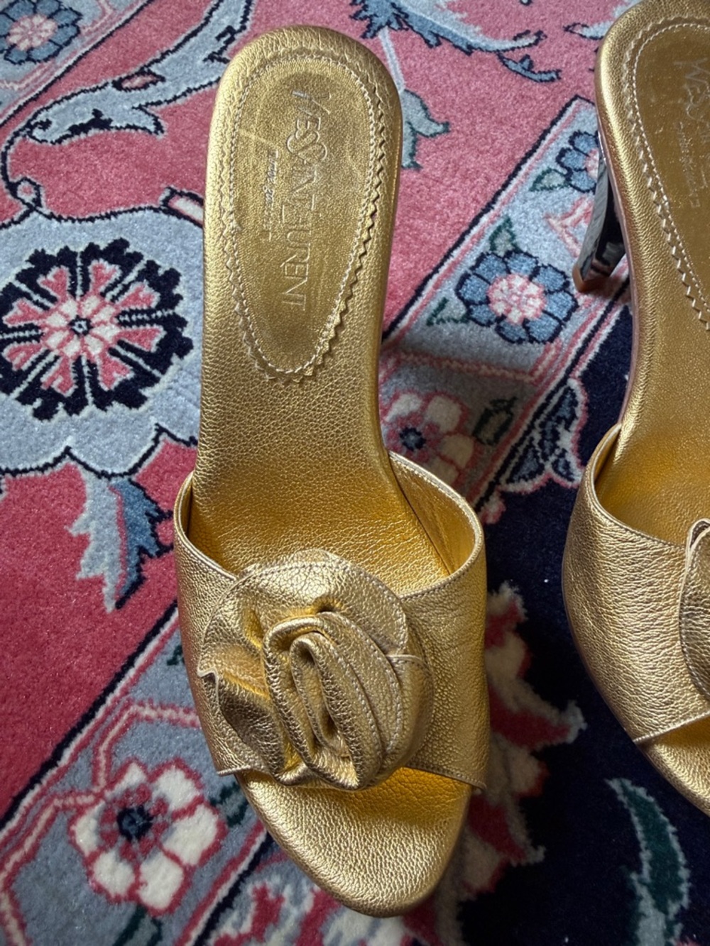 Yves Saint Laurent Vintage Gold Womens Slide Sandals with Rosette Accent size 36 - Picture 2 of 13